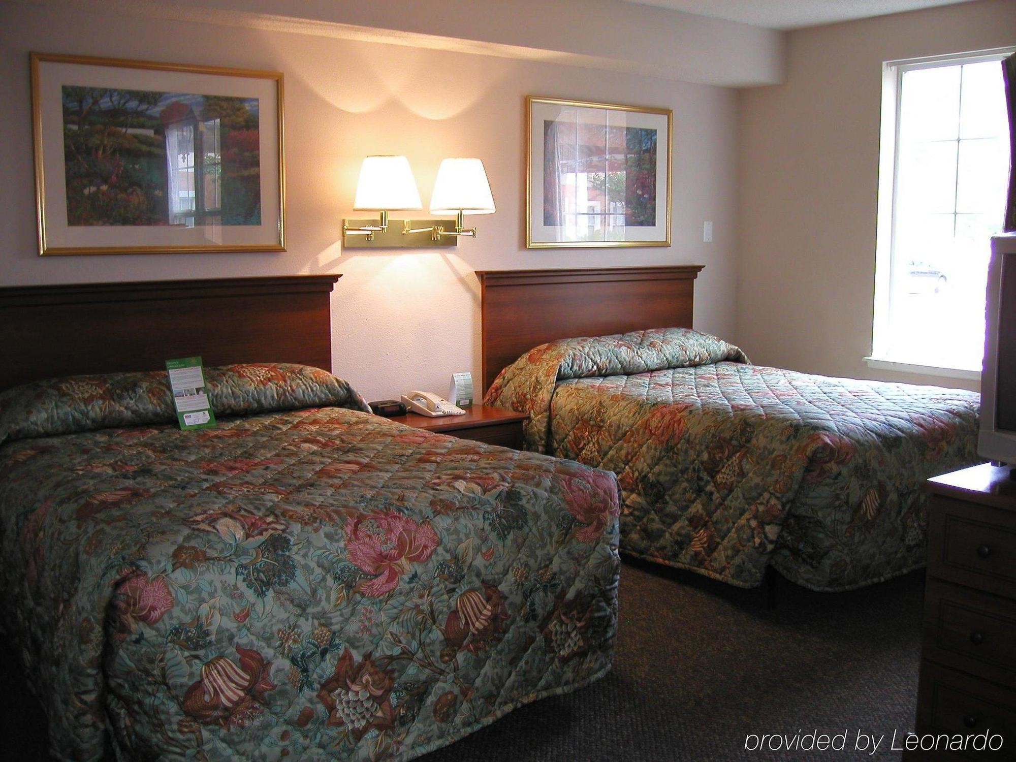 Intown Suites Extended Stay Select Houston Tx - Brookhollow الغرفة الصورة