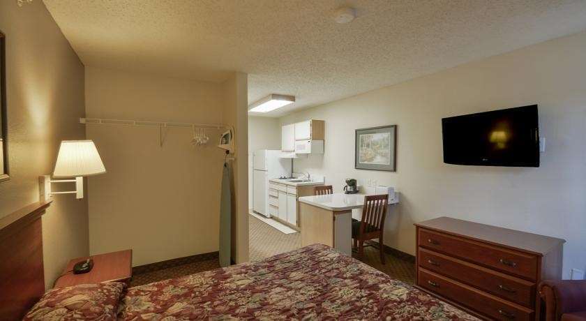 Intown Suites Extended Stay Select Houston Tx - Brookhollow الغرفة الصورة