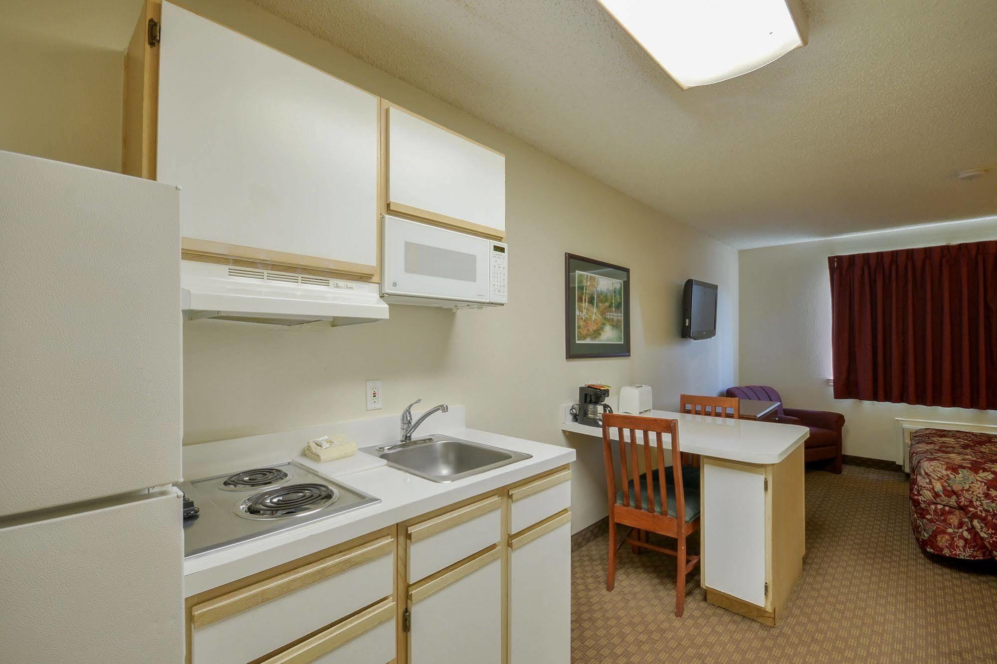Intown Suites Extended Stay Select Houston Tx - Brookhollow المظهر الخارجي الصورة