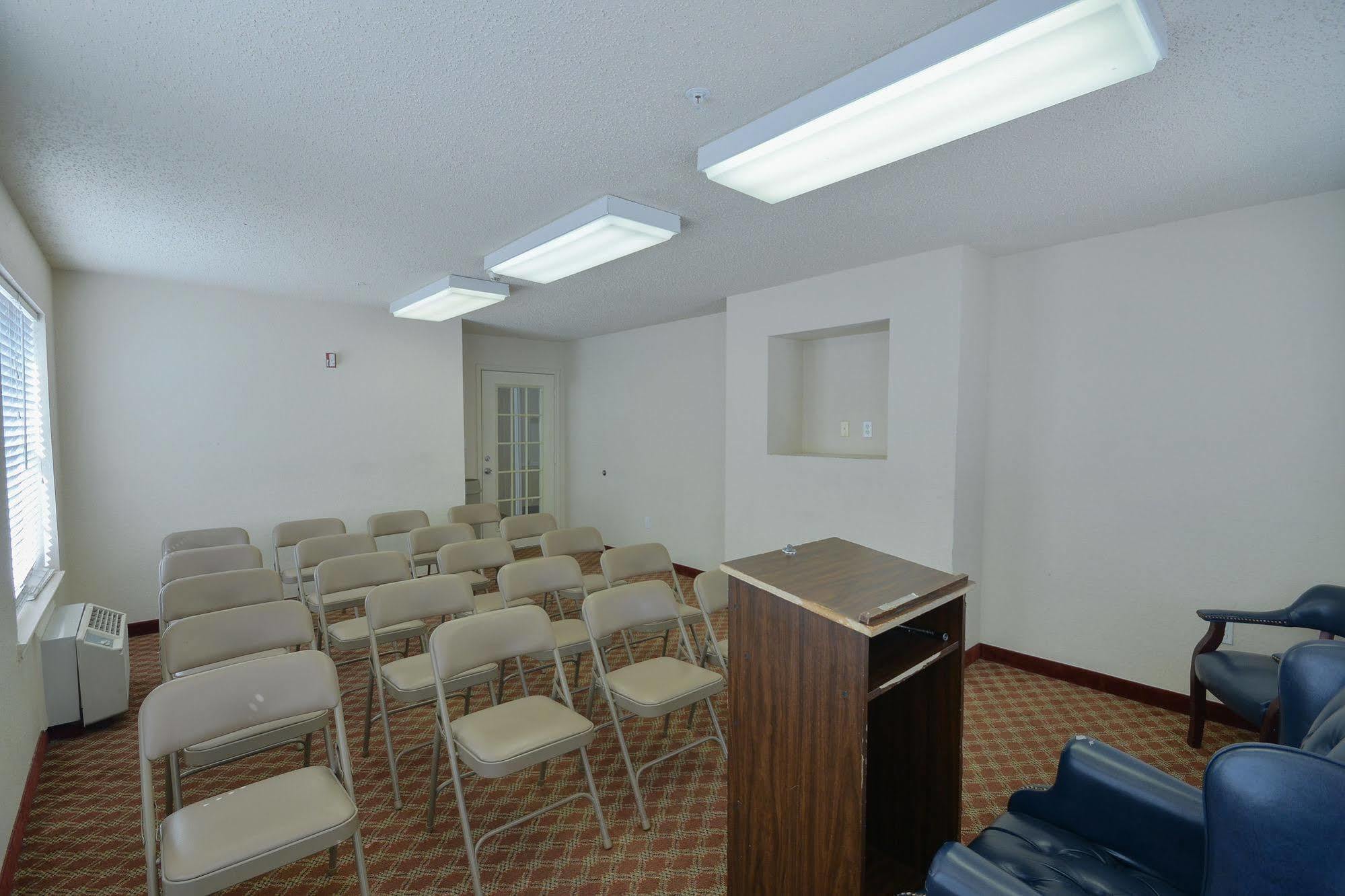 Intown Suites Extended Stay Select Houston Tx - Brookhollow المظهر الخارجي الصورة